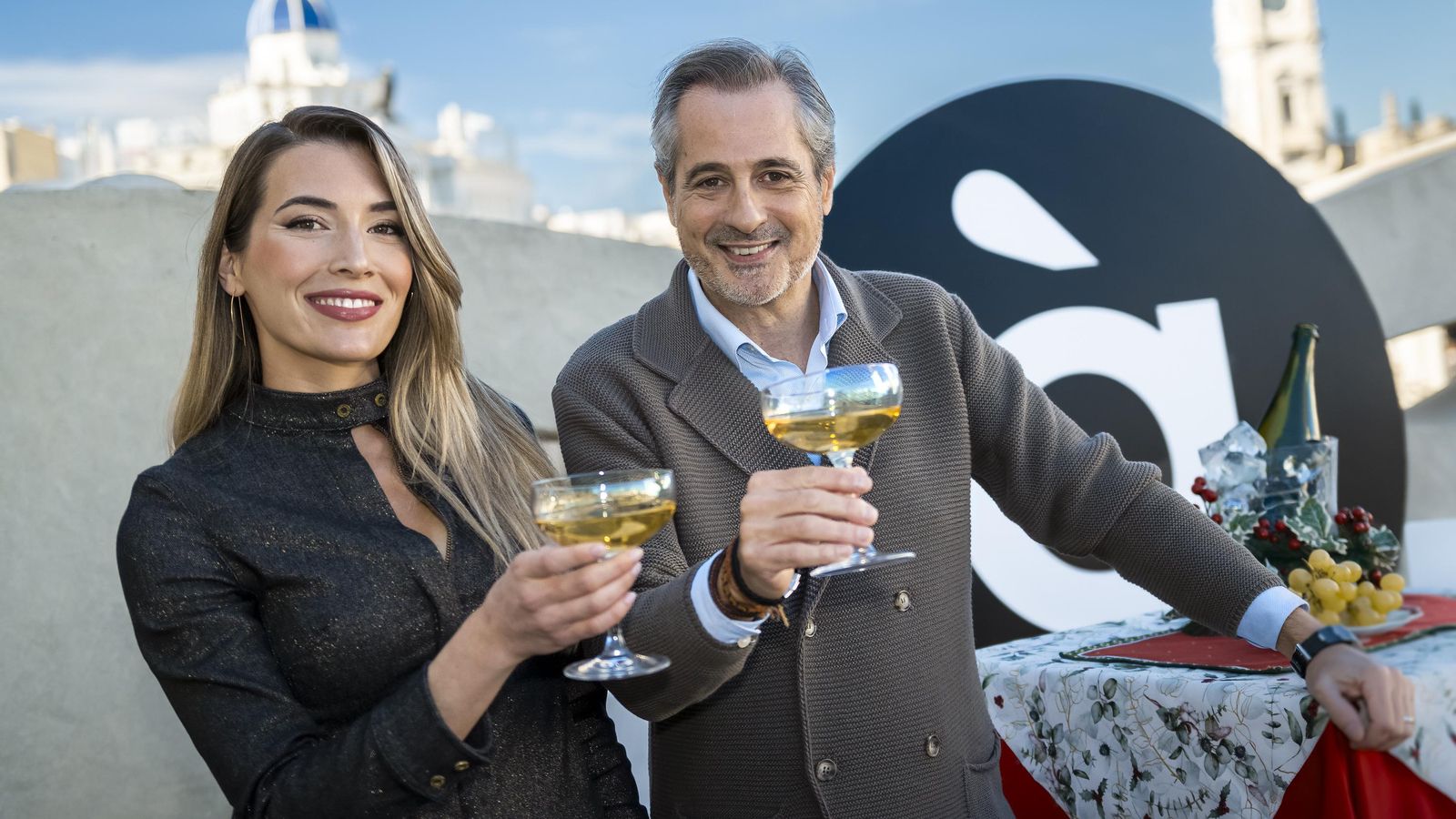 Amb Àlex Blanquer i Ximo Rovira disfrutarem de l'última nit de l'any i entrarem en 2024 amb bon peu