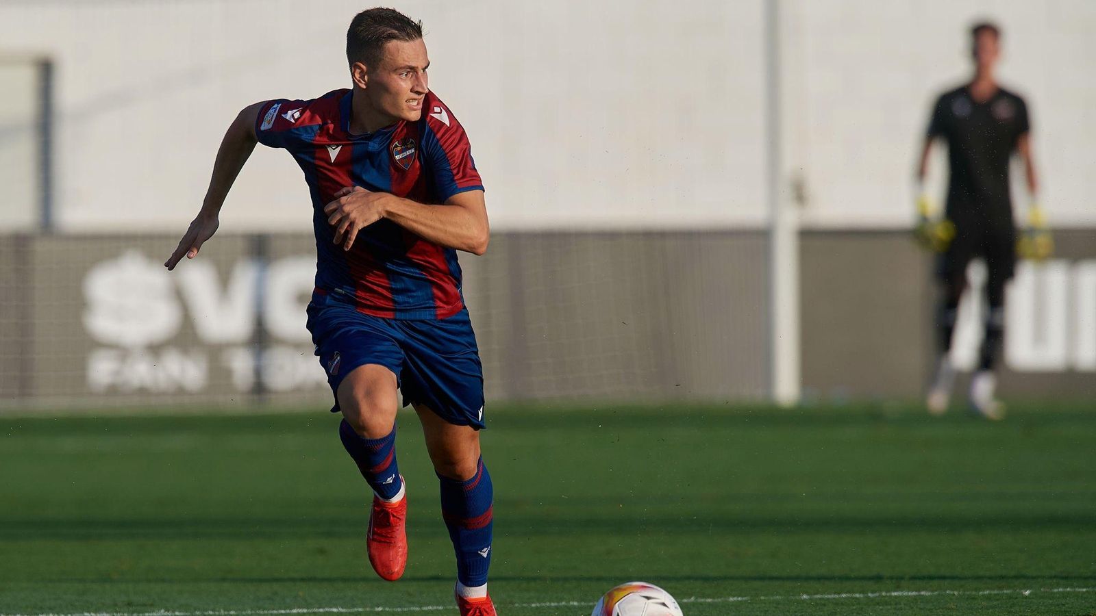 De Frutos en un partit amb Llevant de pretemporada