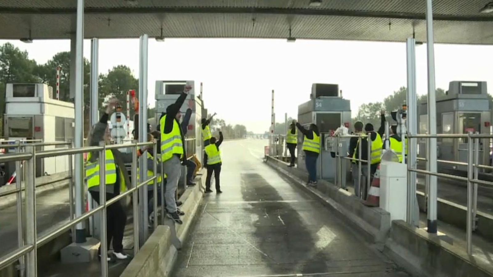 Peatge a la frontera entre Espanya i França