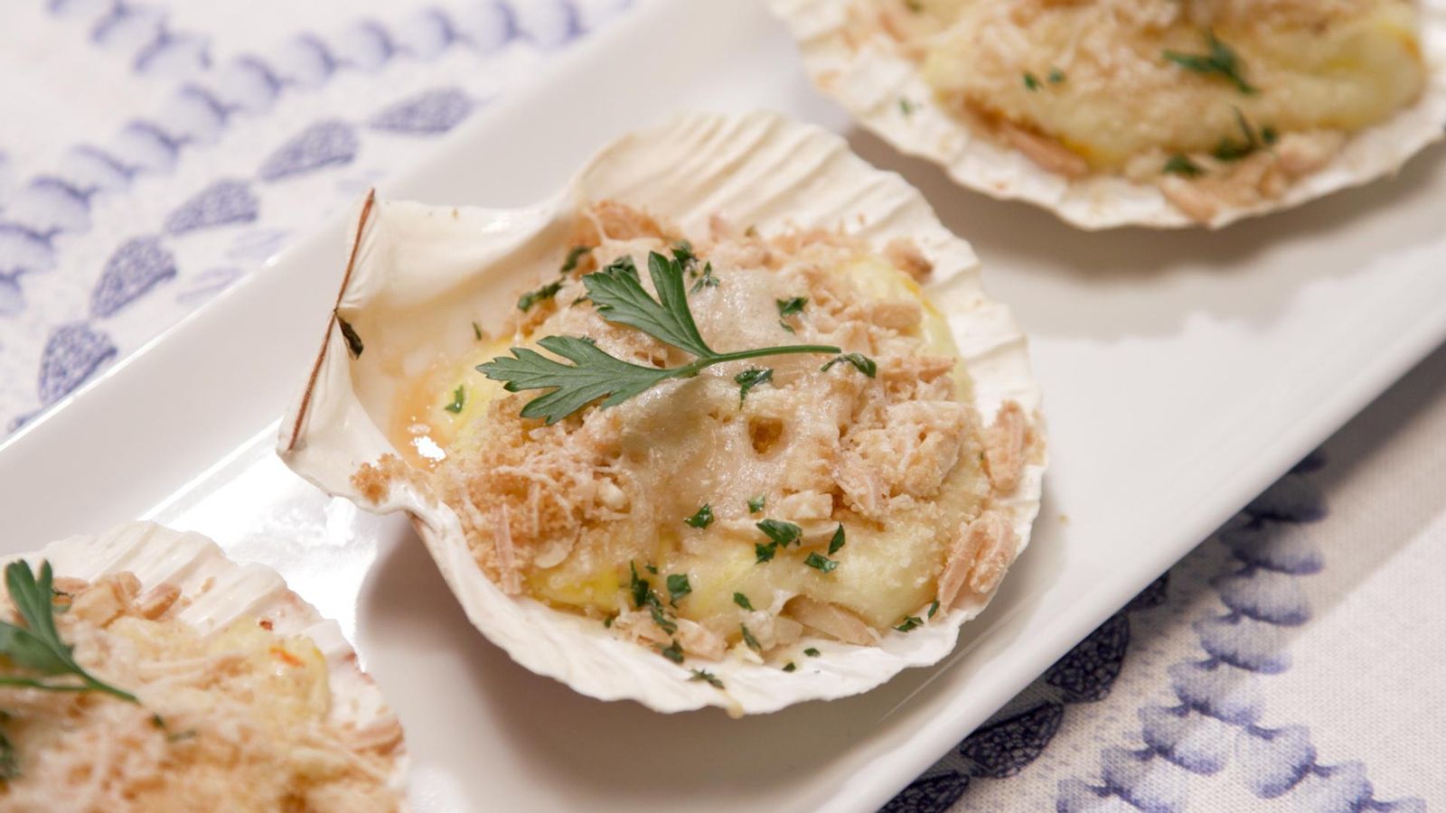 Petxines de pelegrí gratinades