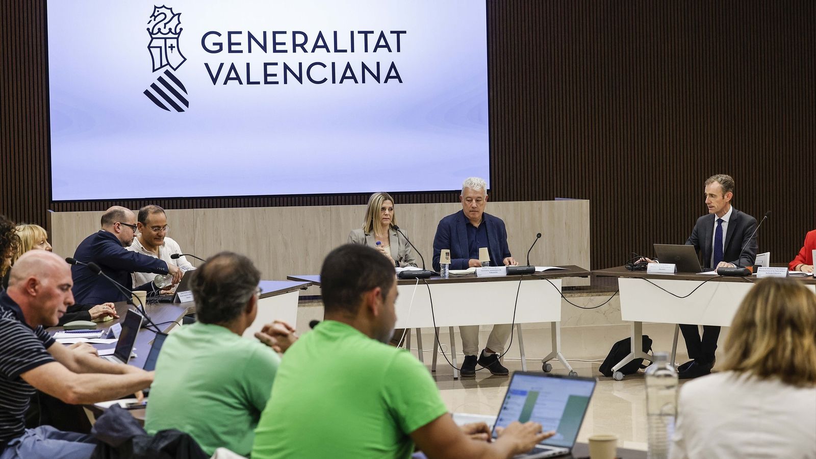 Reunió entre Educació i els sindicats este dimarts