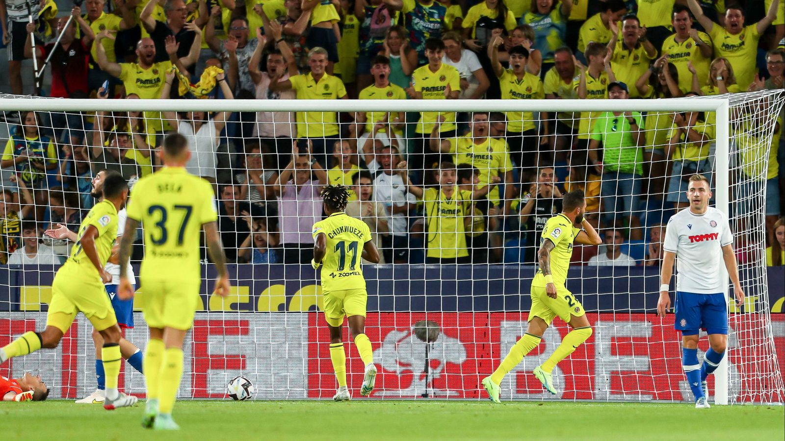 Morales celebra un dels gols