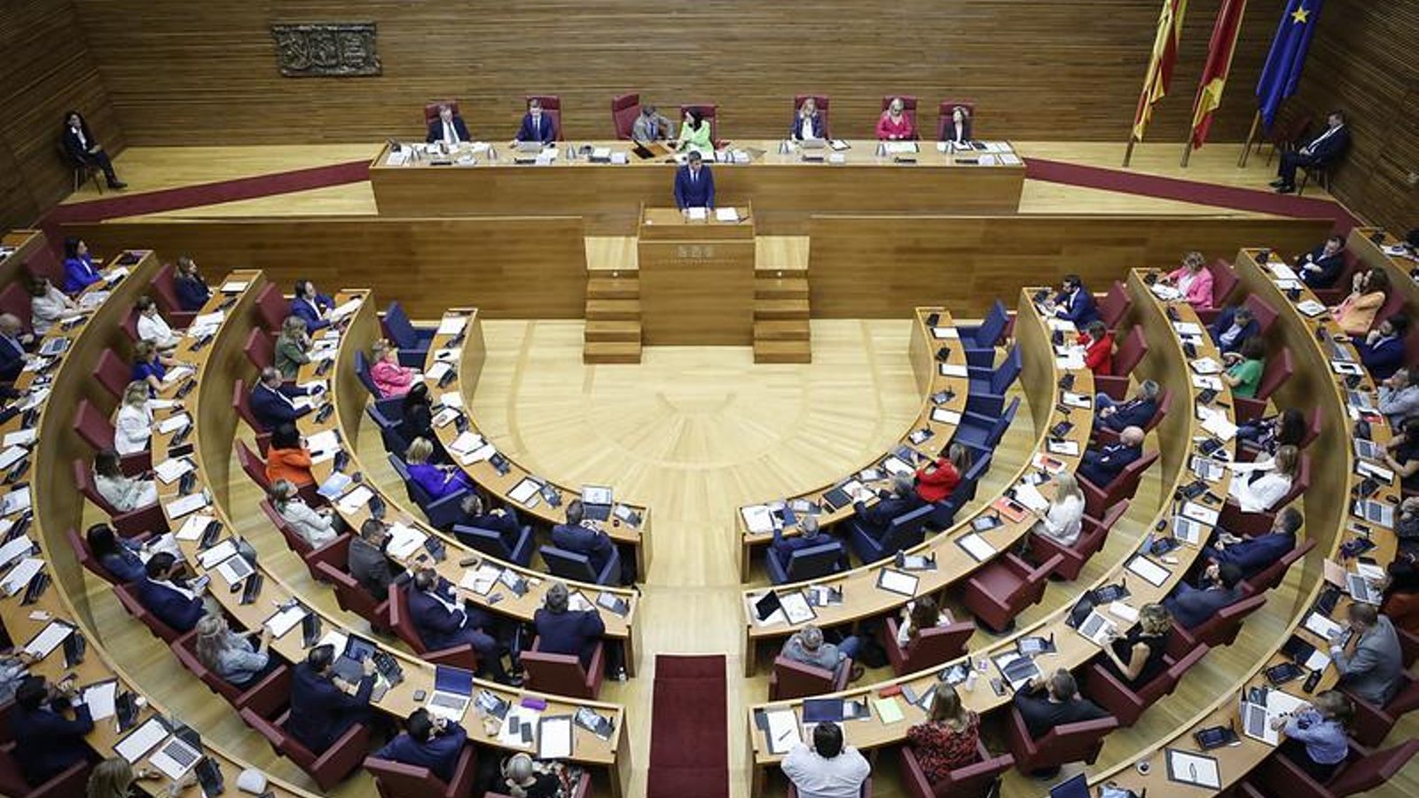 Debat de política general a les Corts Valencianes Debat de política general a les Corts Valencianes