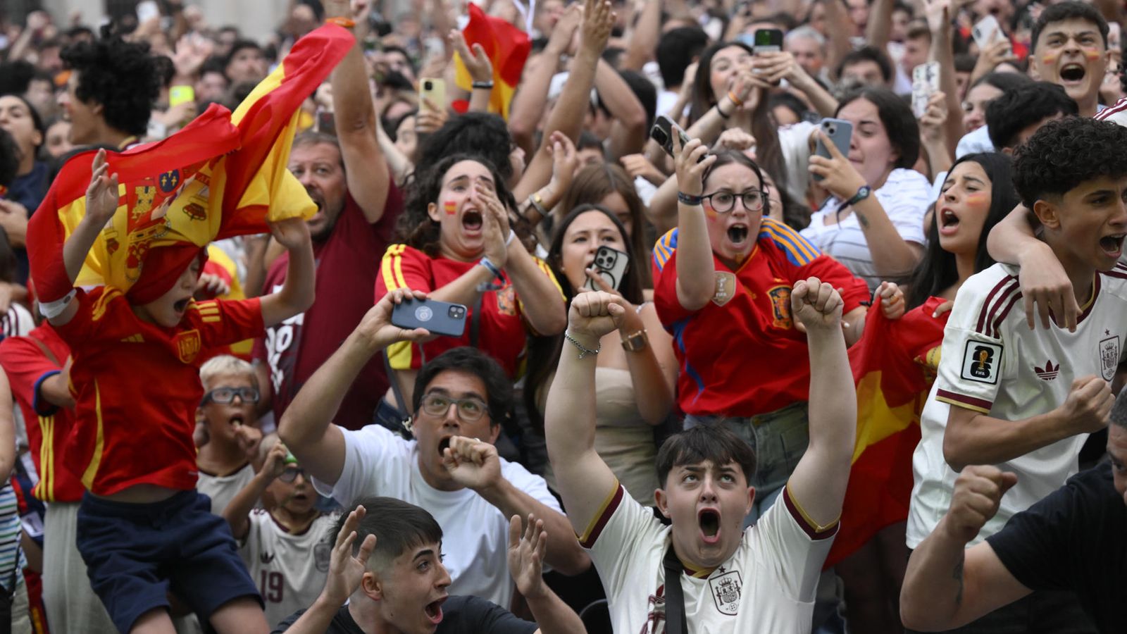 Així es beneficia l'economia espanyola pel Mundial de futbol
