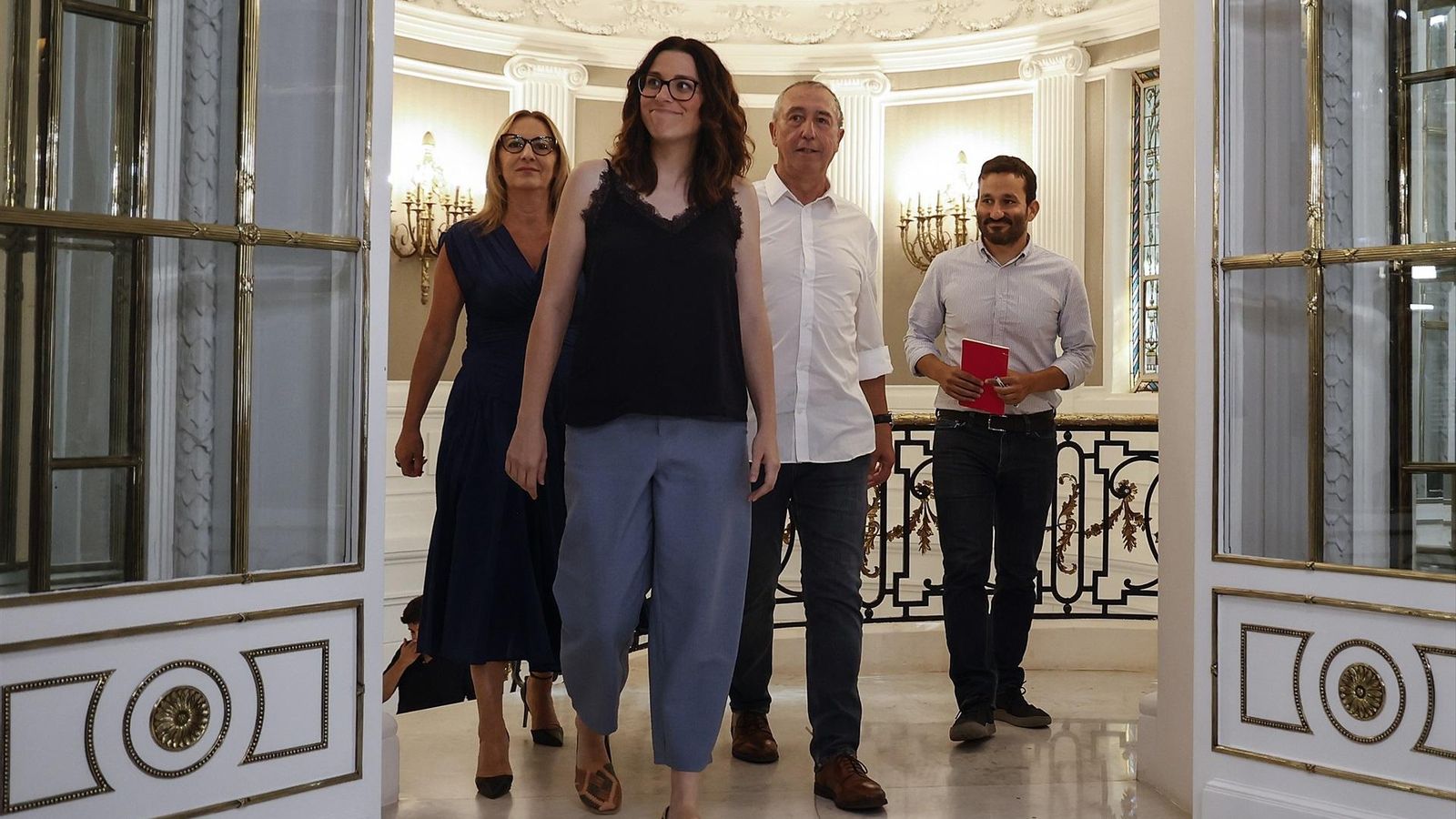 La delegació de Compromís per a negociar la investidura de Mazón, aquest dilluns en les Corts