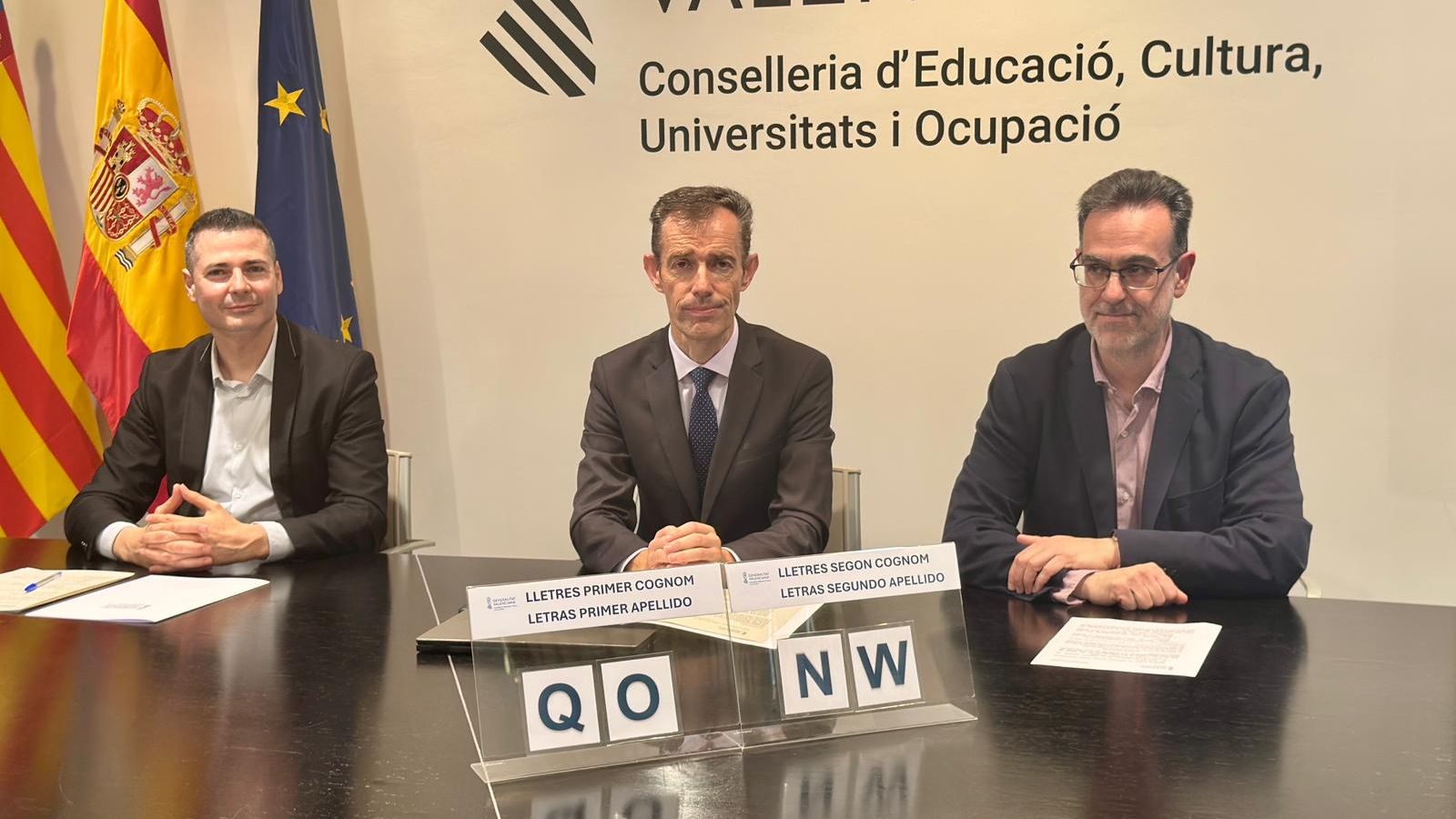 Sorteig de les lletres dels cognoms per a resoldre els possibles empats en el procés d'admissió de l'alumnat per al curs 2026-2027
