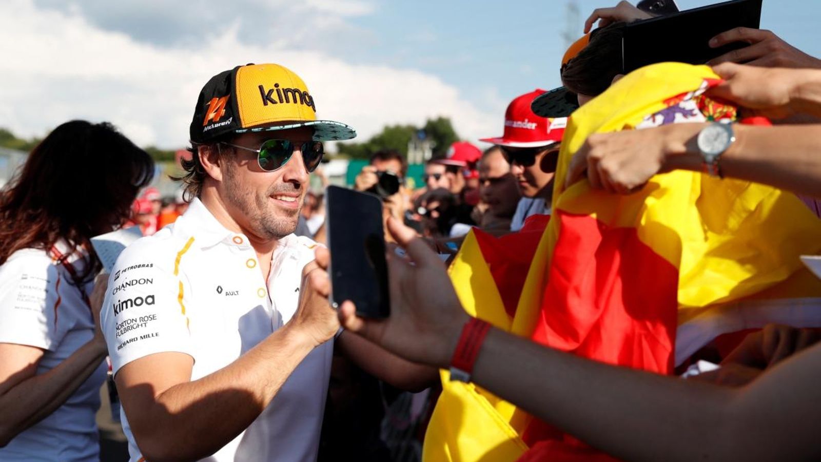 Alonso acumula 32 victòries en 17 temporades en la categoria reina de l'automobilisme.