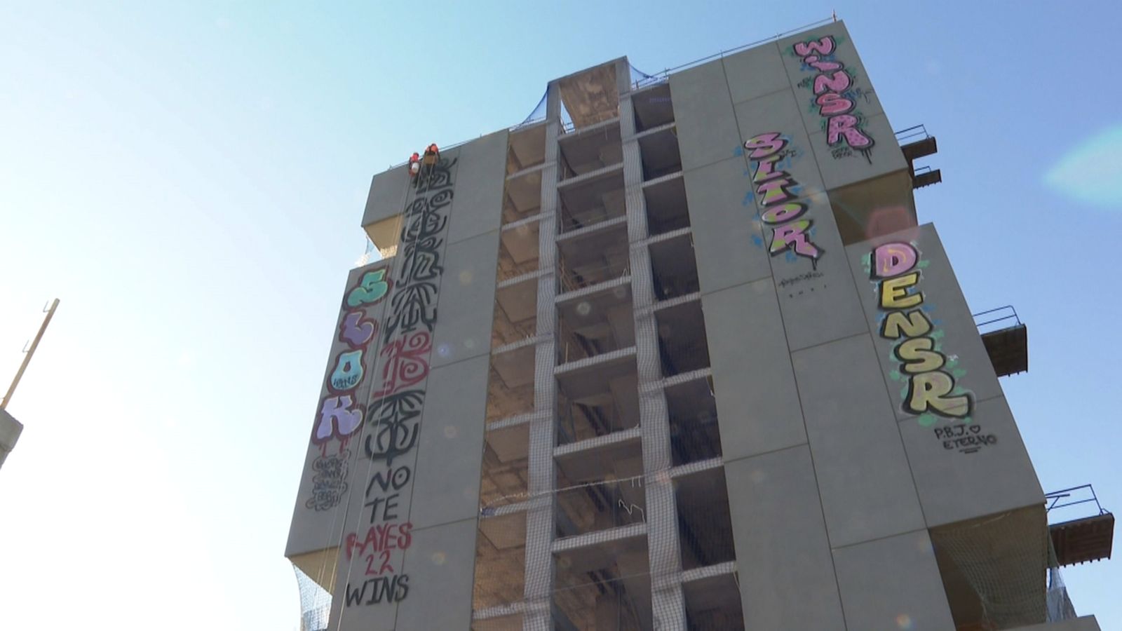 Una de les torres abandonades de Sociòpolis