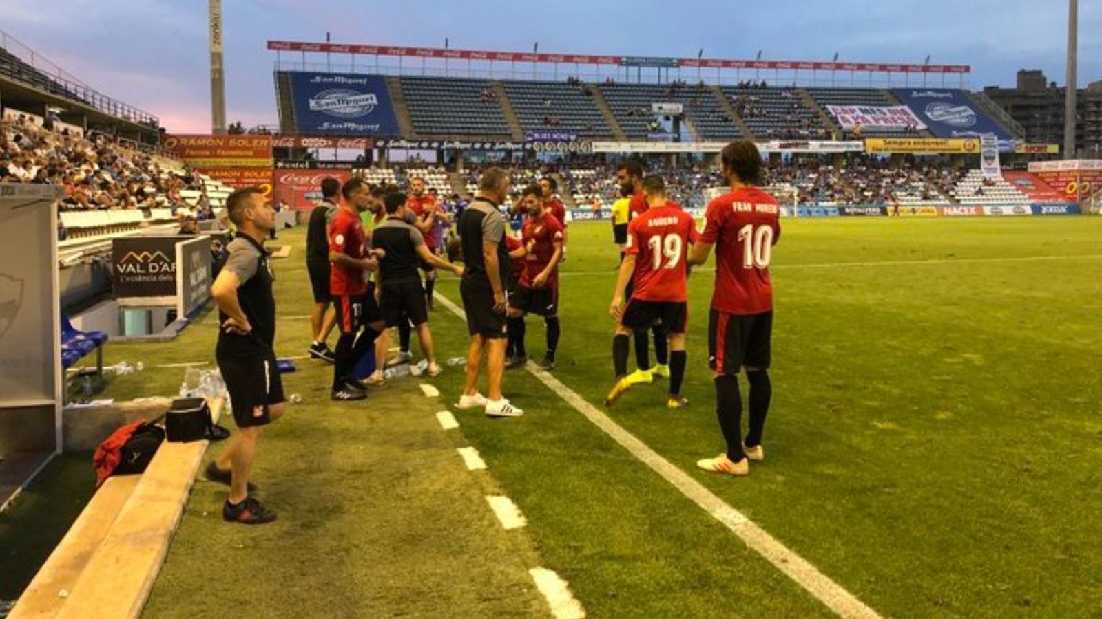 La Nucia i el Villarreal B, líders