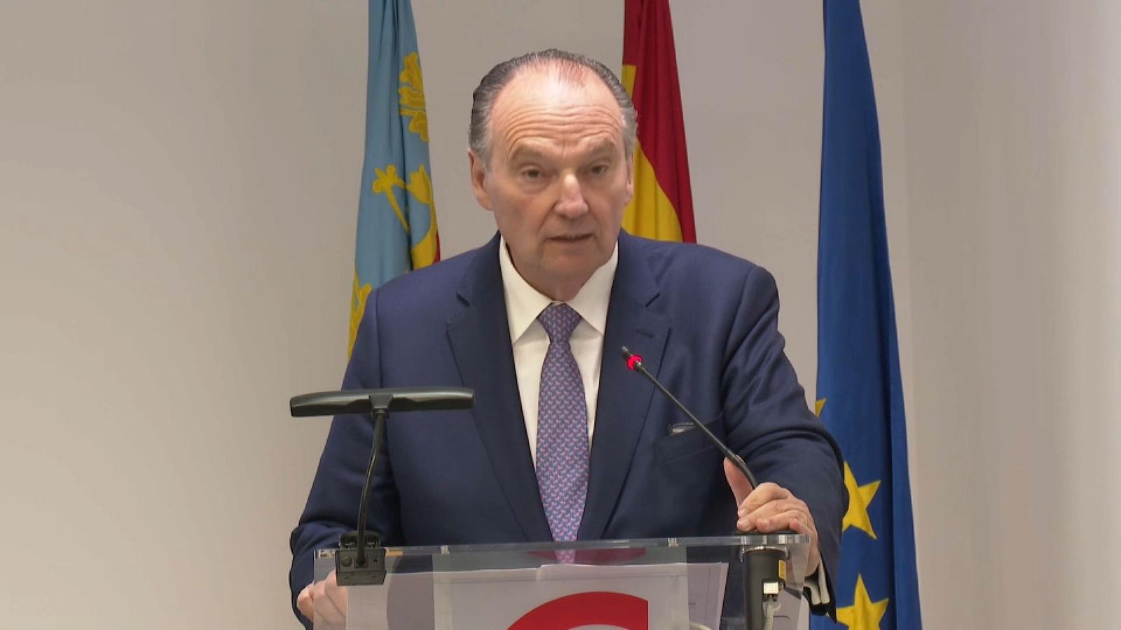 El president del Consell de Cambres de Comerç de la Comunitat Valenciana, José Vicente Morata, durant la presentació de l'estudi