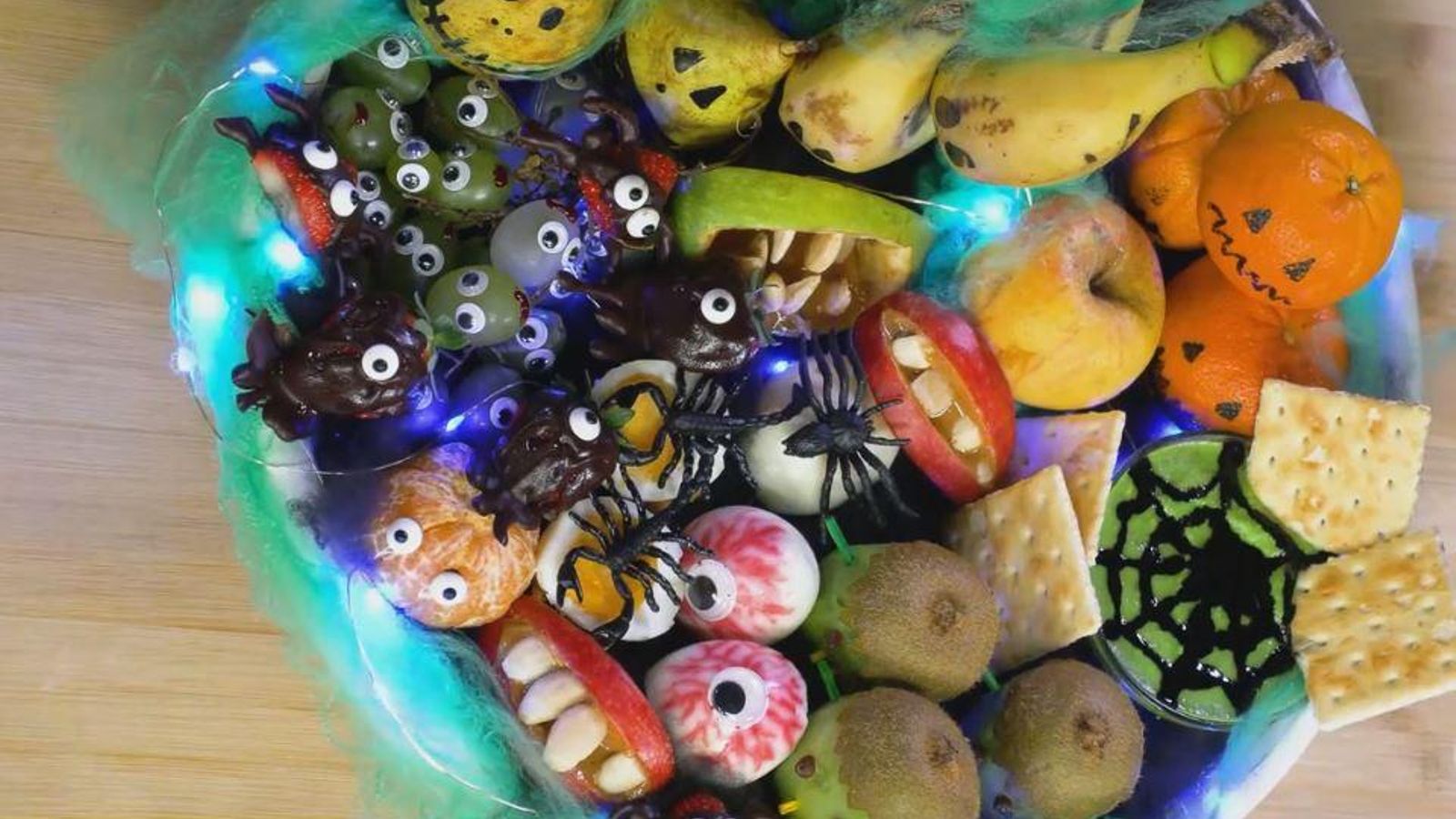 Un berenar saludable i divertit per al dia de Tots Sants