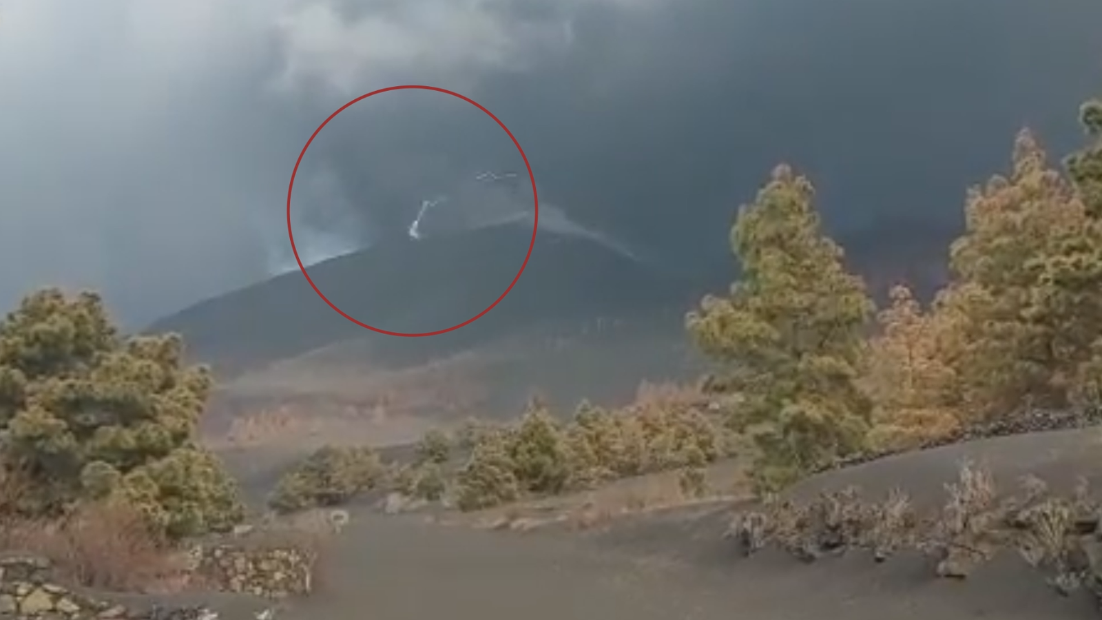 Llamp en el volcà de La Palma