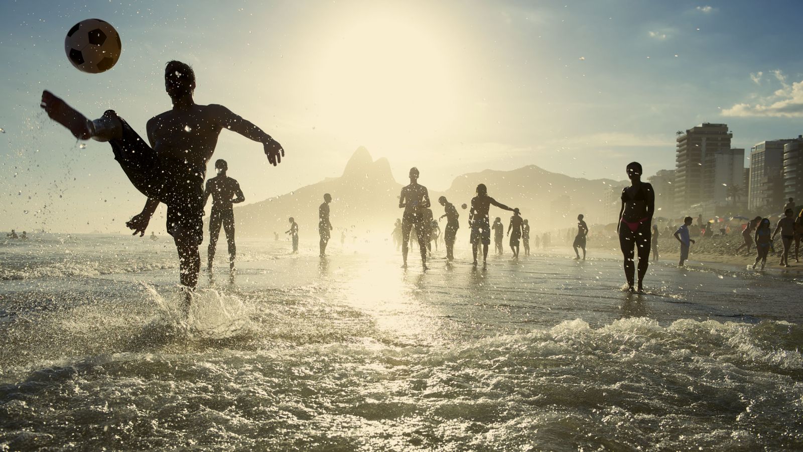 Brasilers a la platja d'Ipanema
