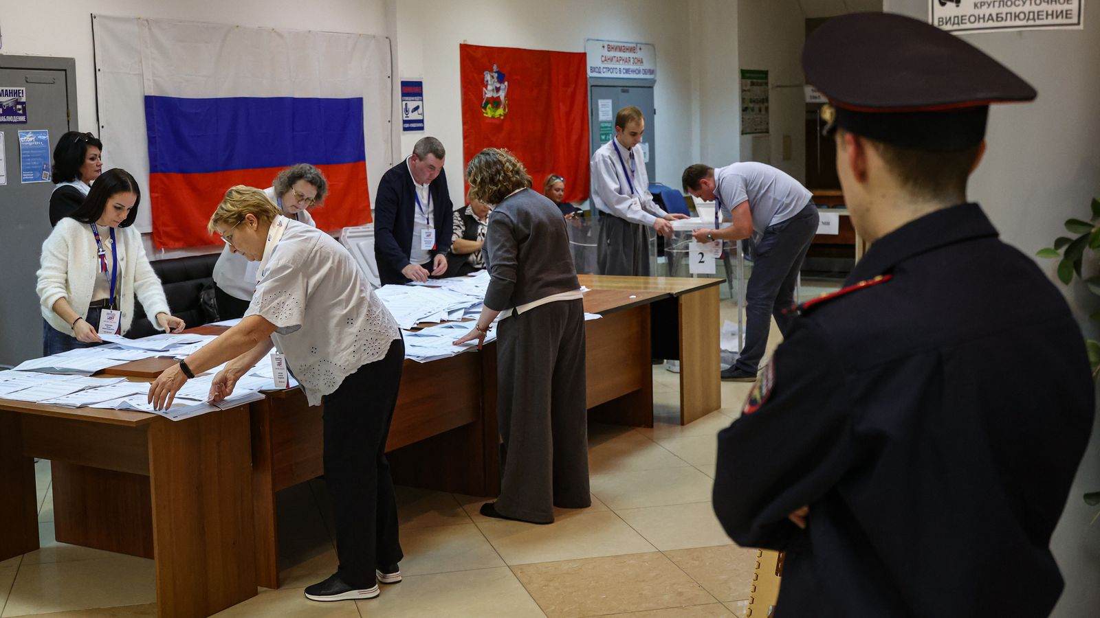 Un moment de les eleccions legislatives a Rússia