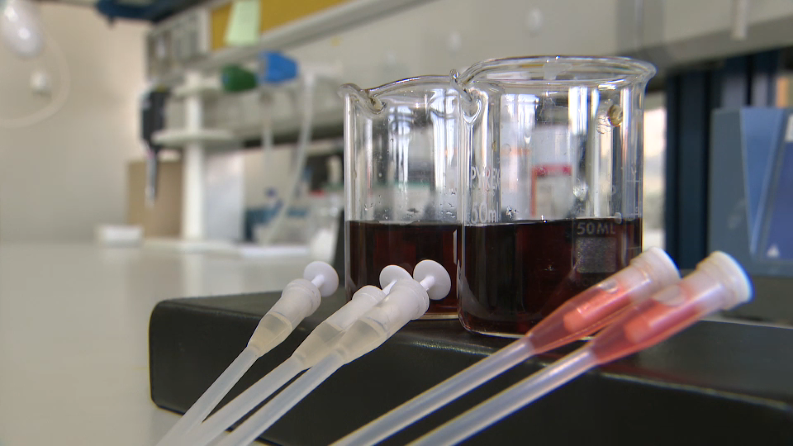 Imatge del primer detector d'èxtasi líquid creat per la UV i la UPV