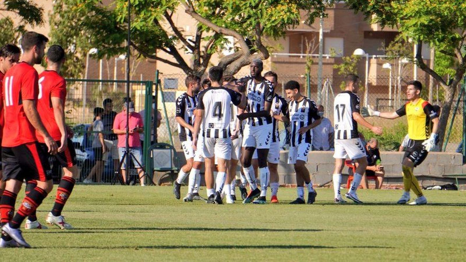 Celebració de la classificació del Castelló B per a la final