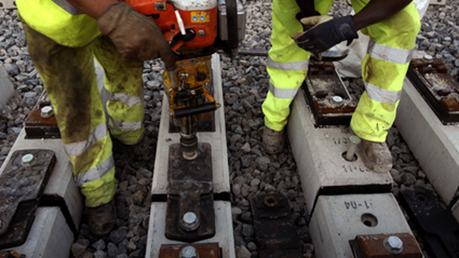 Treballs de renovació de les vies en la xarxa ferroviària espanyola