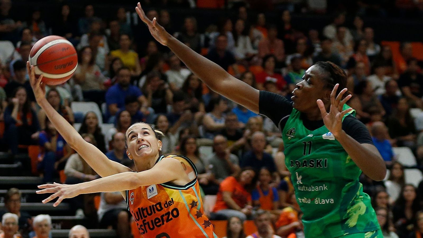 Queralt Casas intenta un llançament