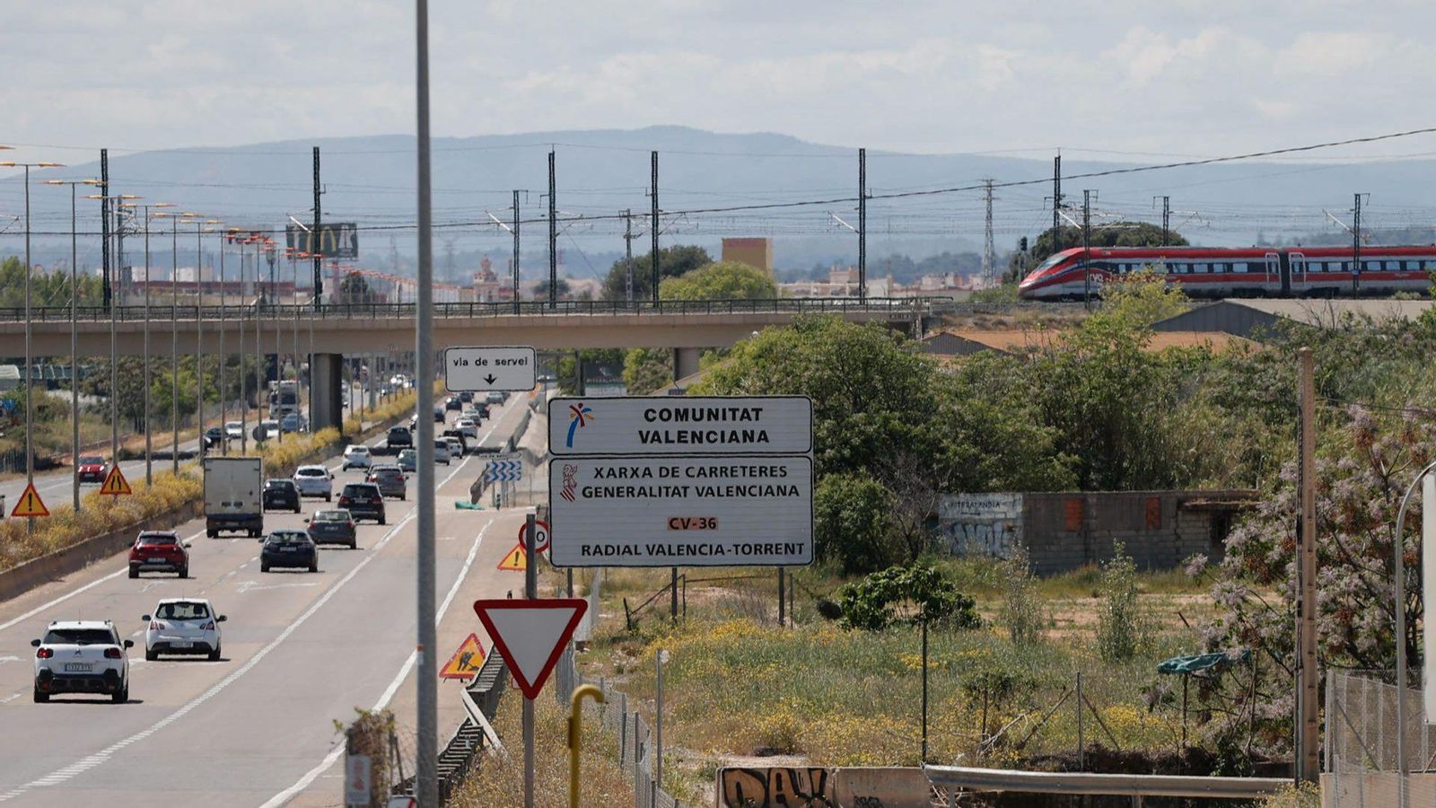 Vista de la CV-36 que uneix València amb Torrent, este dilluns