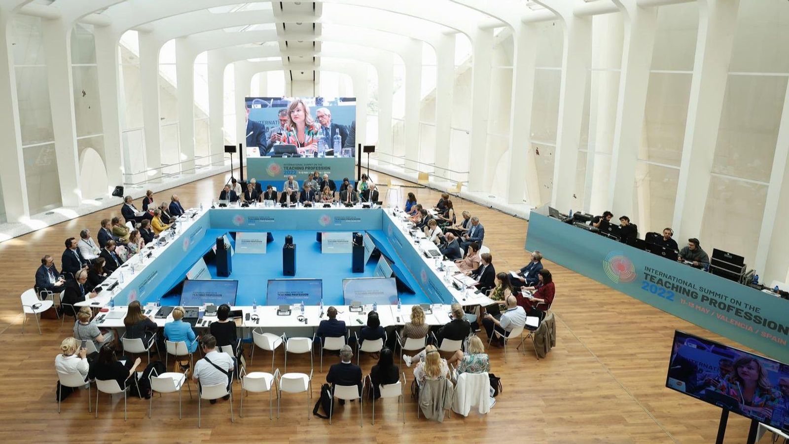 Vista general de la cimera, durant la intervenció de la ministra Pilar Alegría