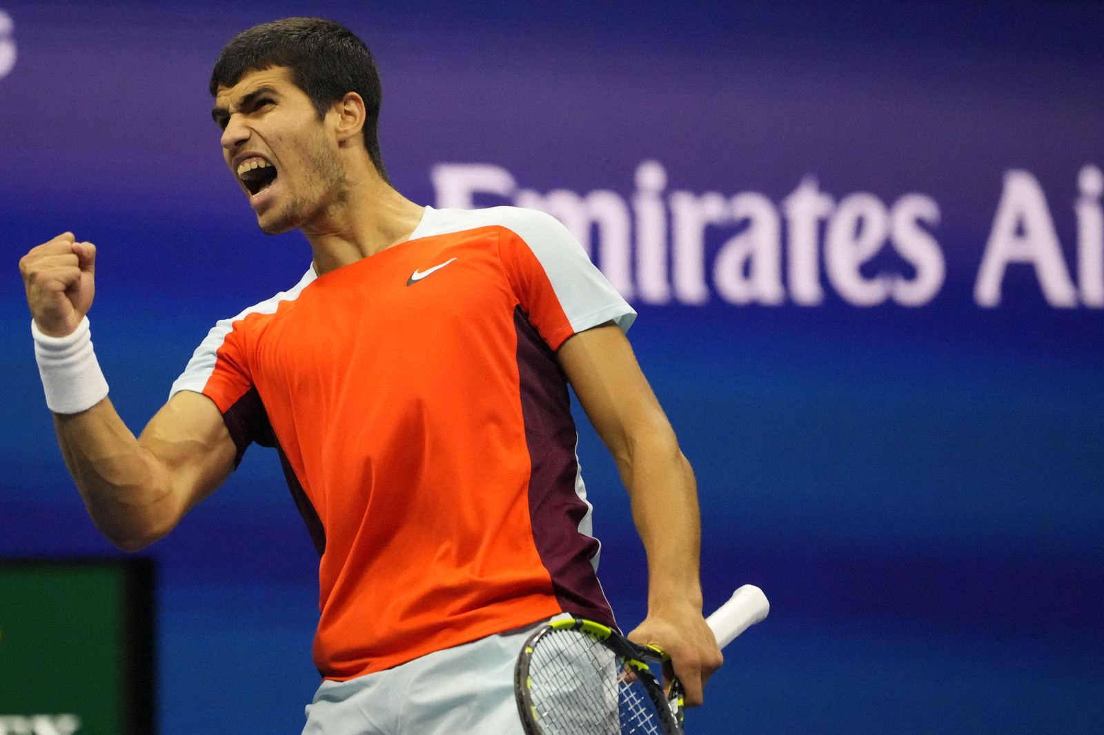Carlos Alcaraz celebra un punt a l'Arthur Ashe Stadium de Nova York