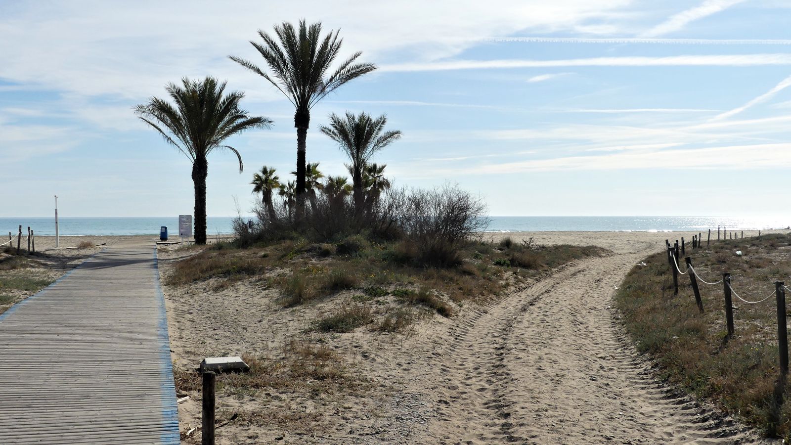 Panoràmica de la platja de Canet d'en Berenguer