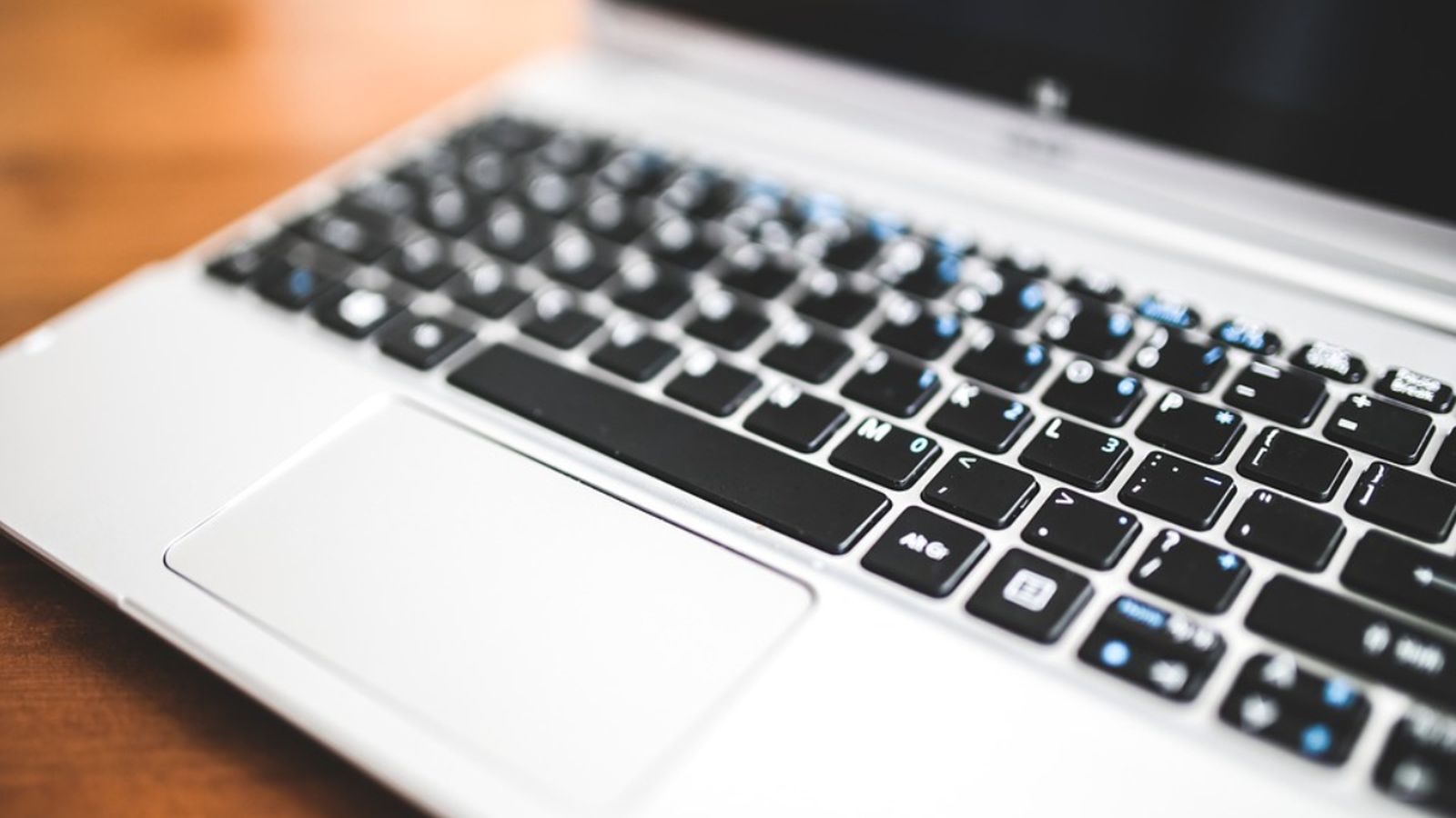 La mare del menor assetjat va declarar als policies que havia notat un comportament anormal en el fill