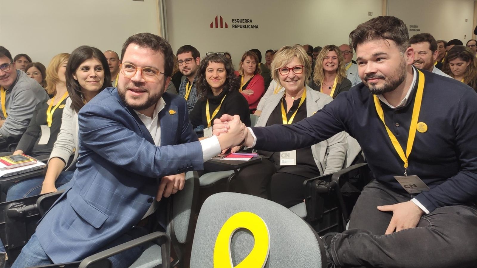 El coordinador d'ERC, Pere Aragonès, i el diputat d'ERC en el Congrés Gabriel Rufián, en el Consell Nacional d'ERC