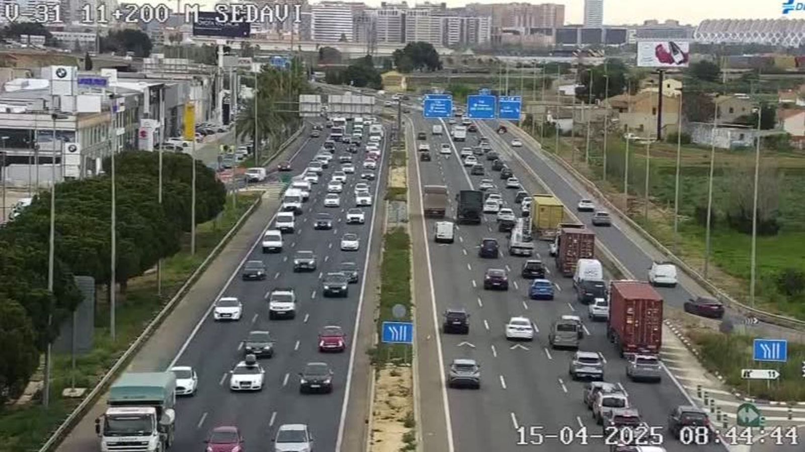 Aspecte que presentava la Pista de Silla este dimarts, a primera hora