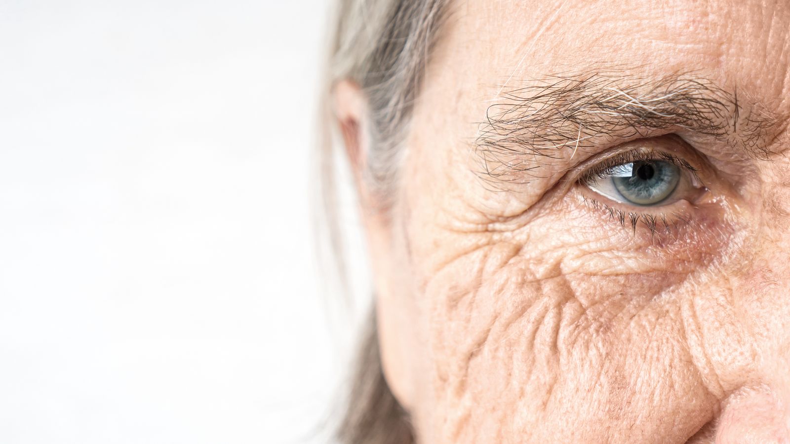 Una dona major en una imatge d'arxiu