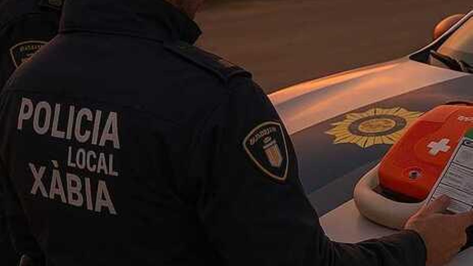 Un agent de la policia local de xàbia