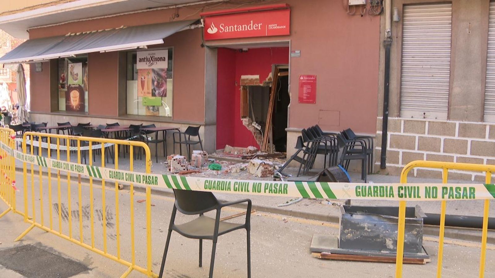 Furten un caixer a Xèrica