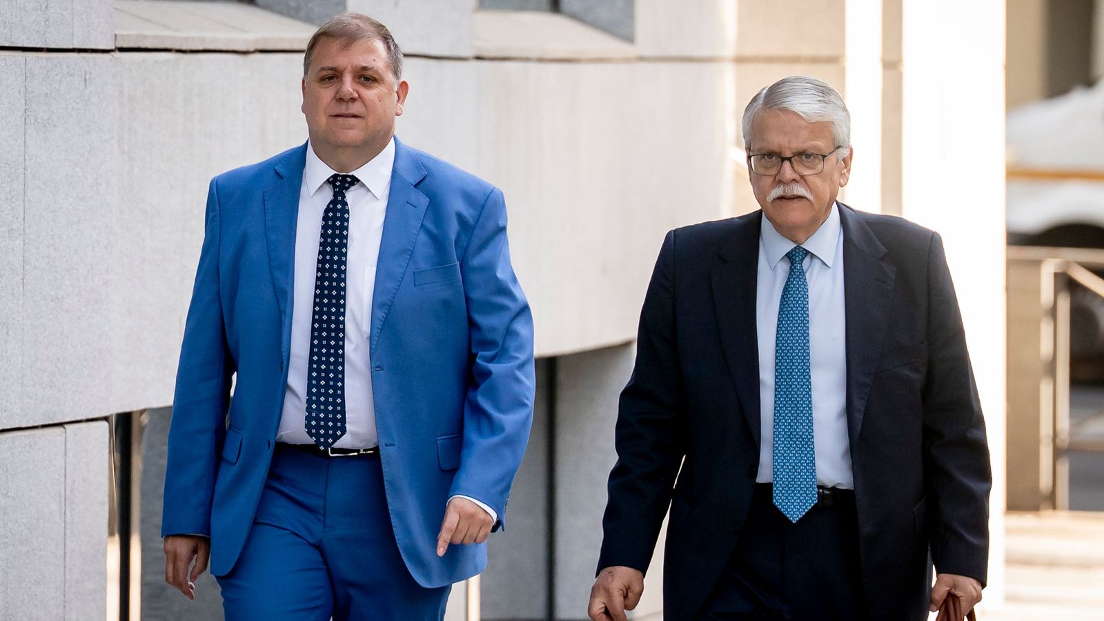 L'expresident de Correus i excap de gabinet de Pedro Sánchez en el PSOE, Juan Manuel Serrano, a l’arribada a l'Audiència Nacional 