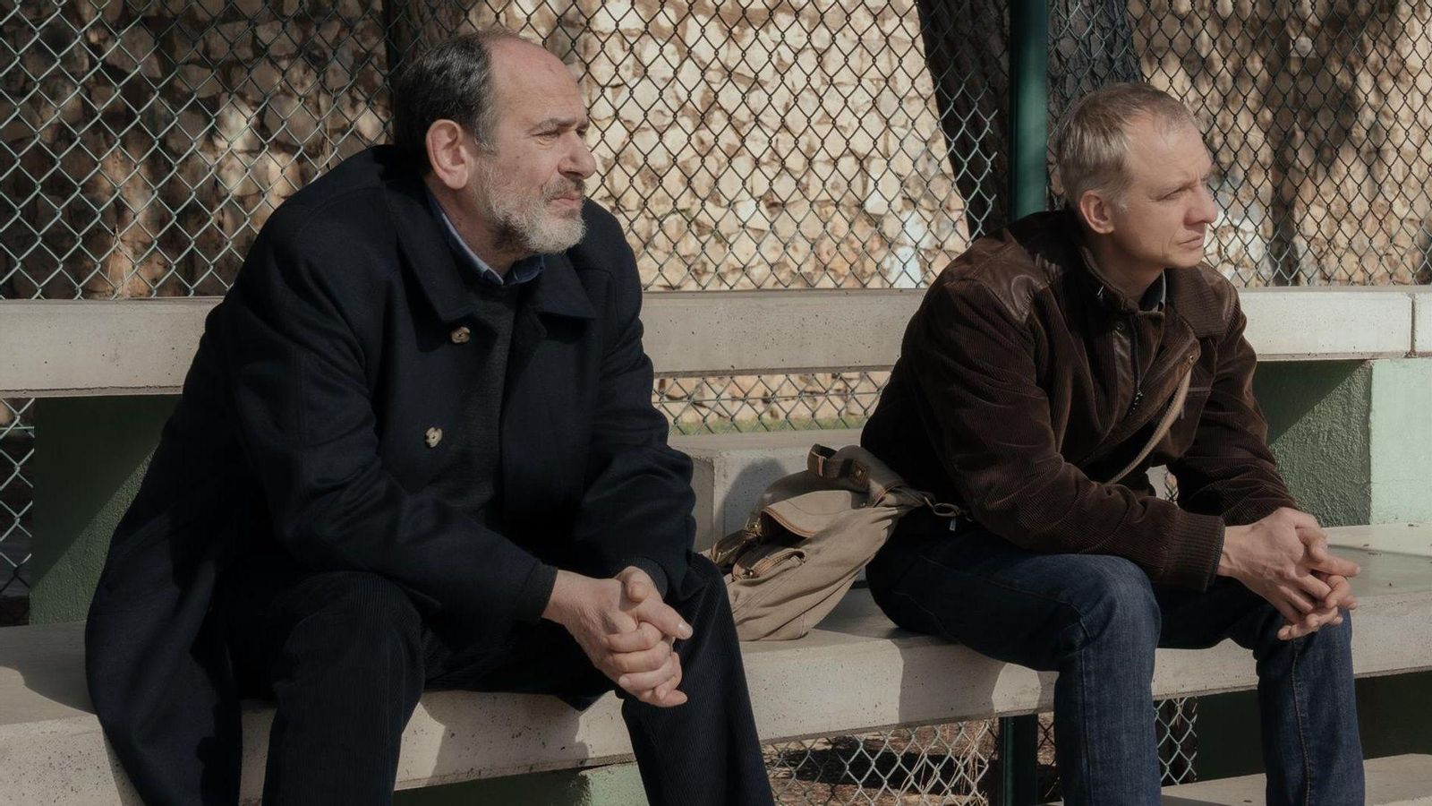 Karra Elejalde, a l'esquerra, en una de les escenes de 'Vasil', de la cineasta valenciana Avelina Prat