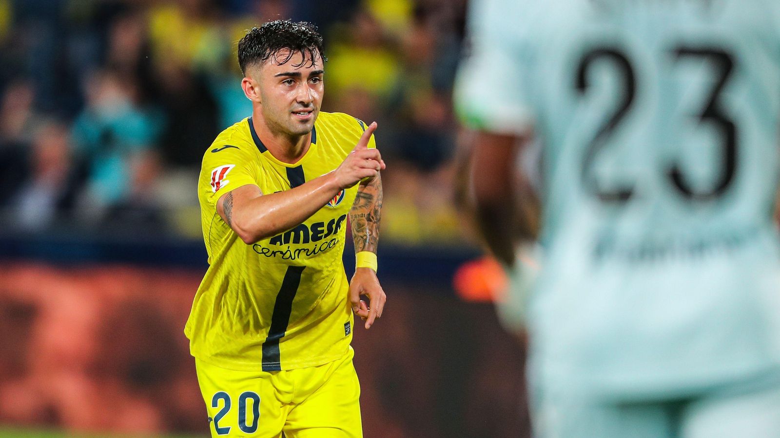 Moleiro celebra un gol