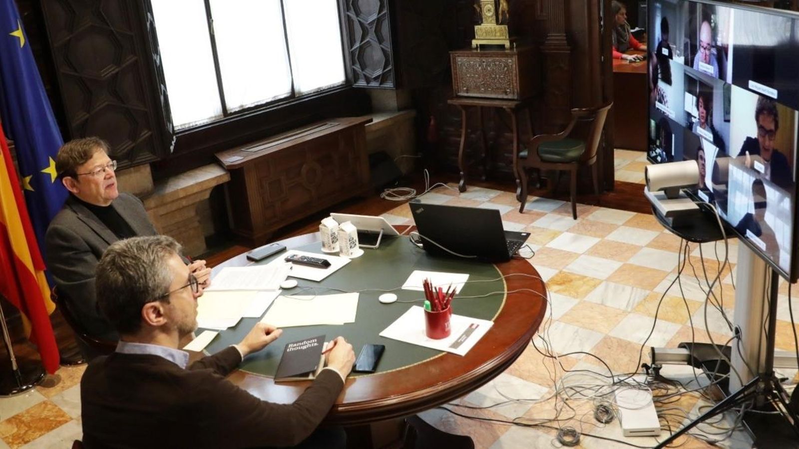 Ximo Puig i Arcadi España, durant la reunió