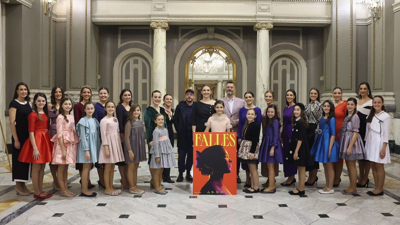 Les falleres major i infantil de València i les corts d'honor, aquest divendres