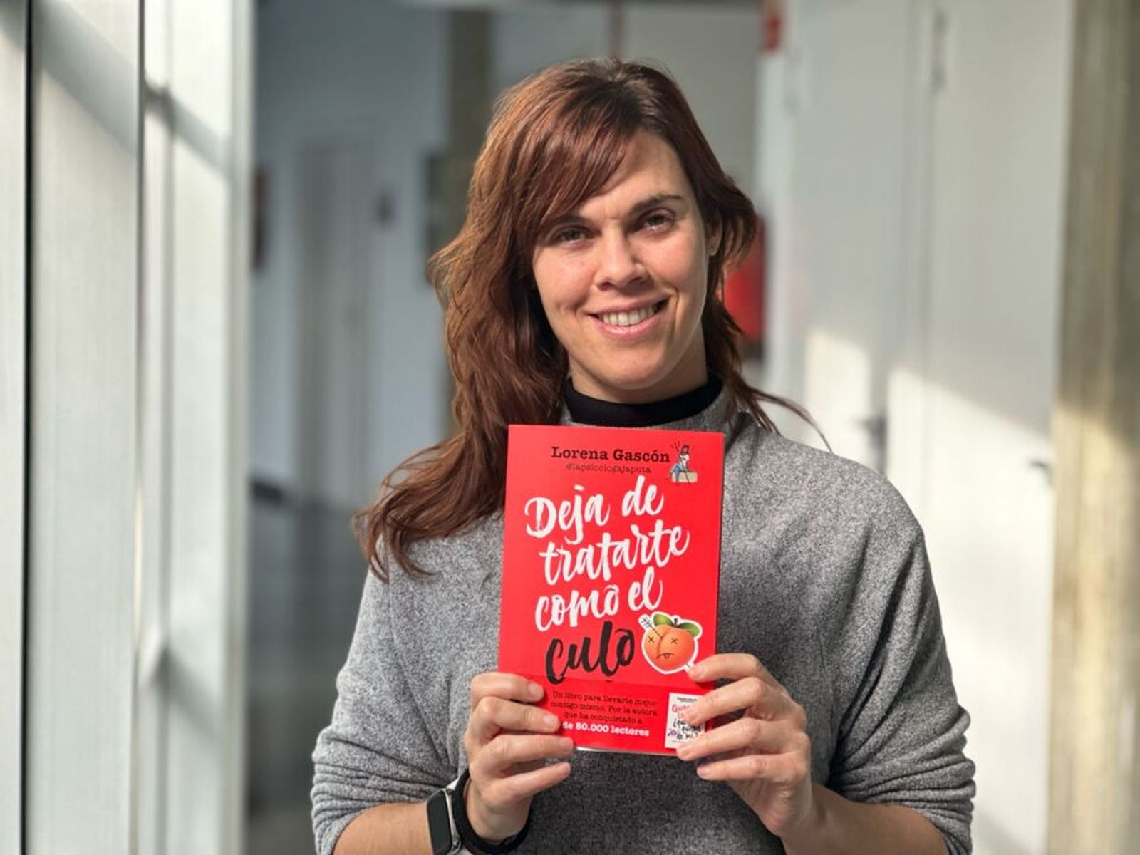 15.02.2024 | 'Deja de tratarte como el culo', el llibre sobre salut mental de la psicòloga Lorena Gascón