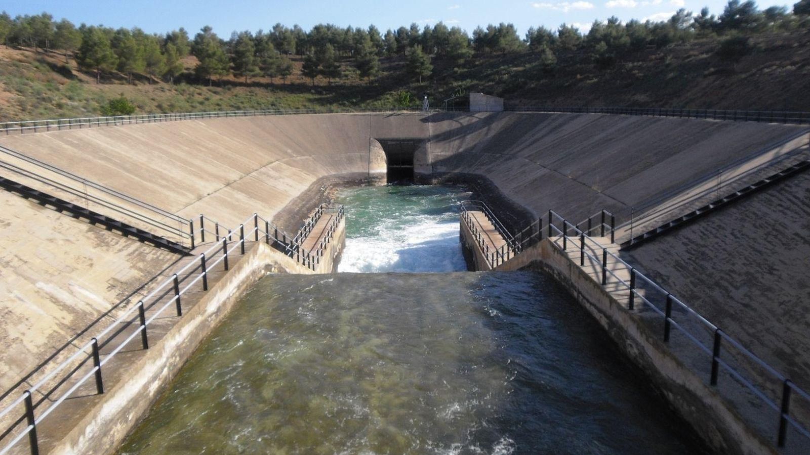 Imatge del transvasament Tajo-Segura