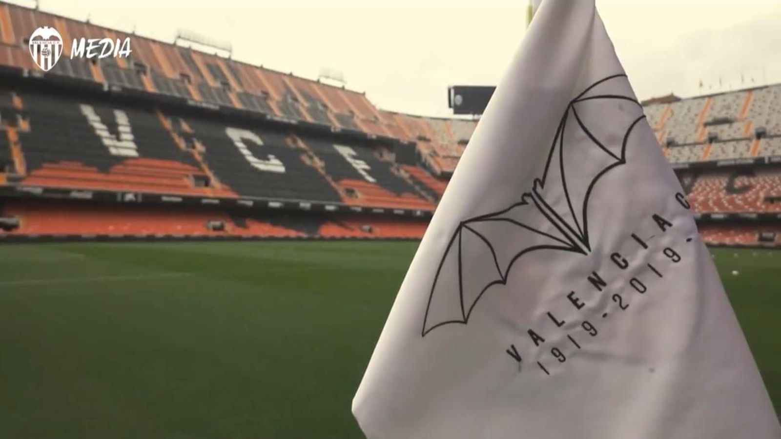 Mestalla es queda sense l'última festa d'aniversari abans del centenari