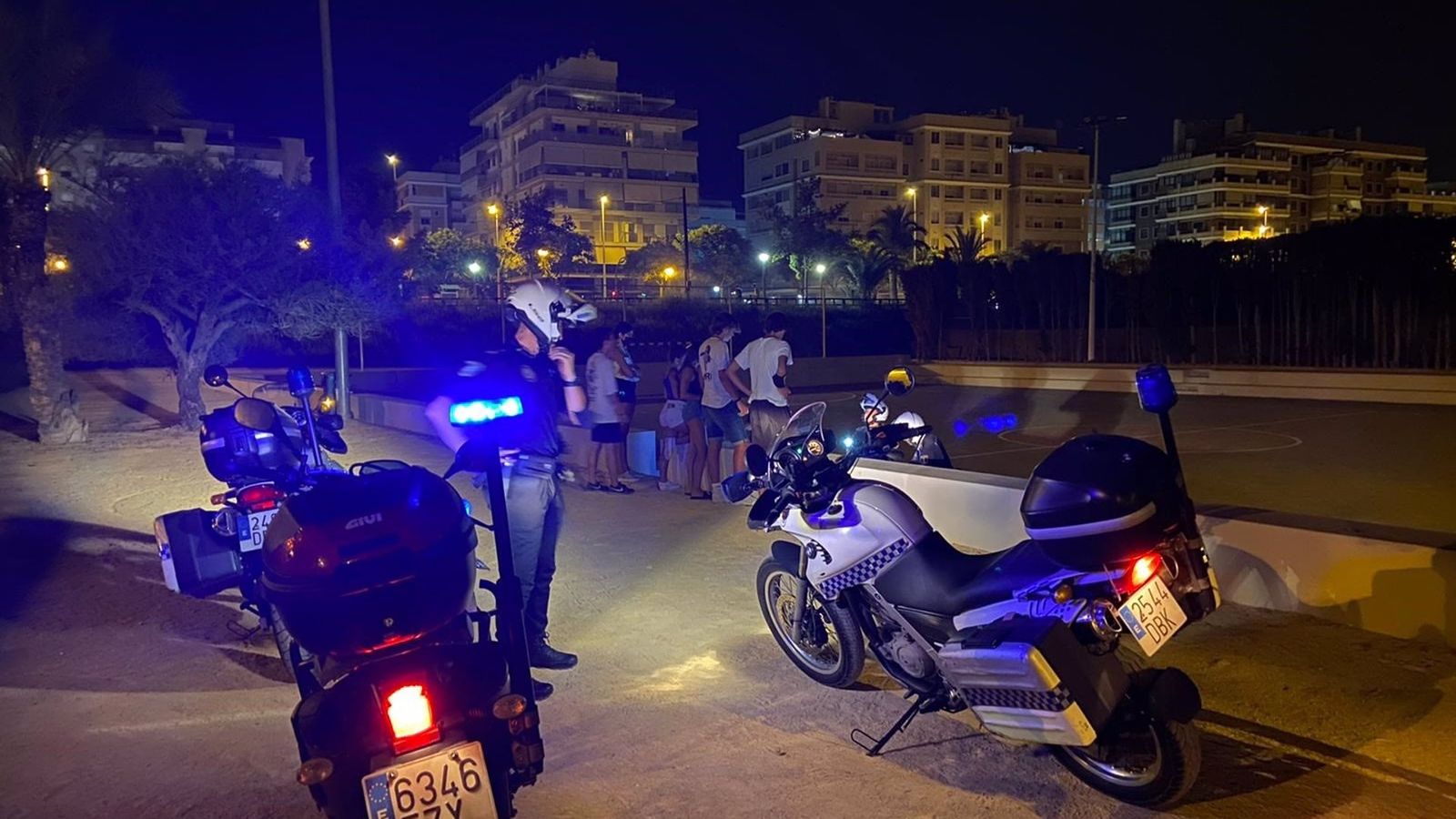 Dispositiu policial durant la Nit de l'Albà d'Elx