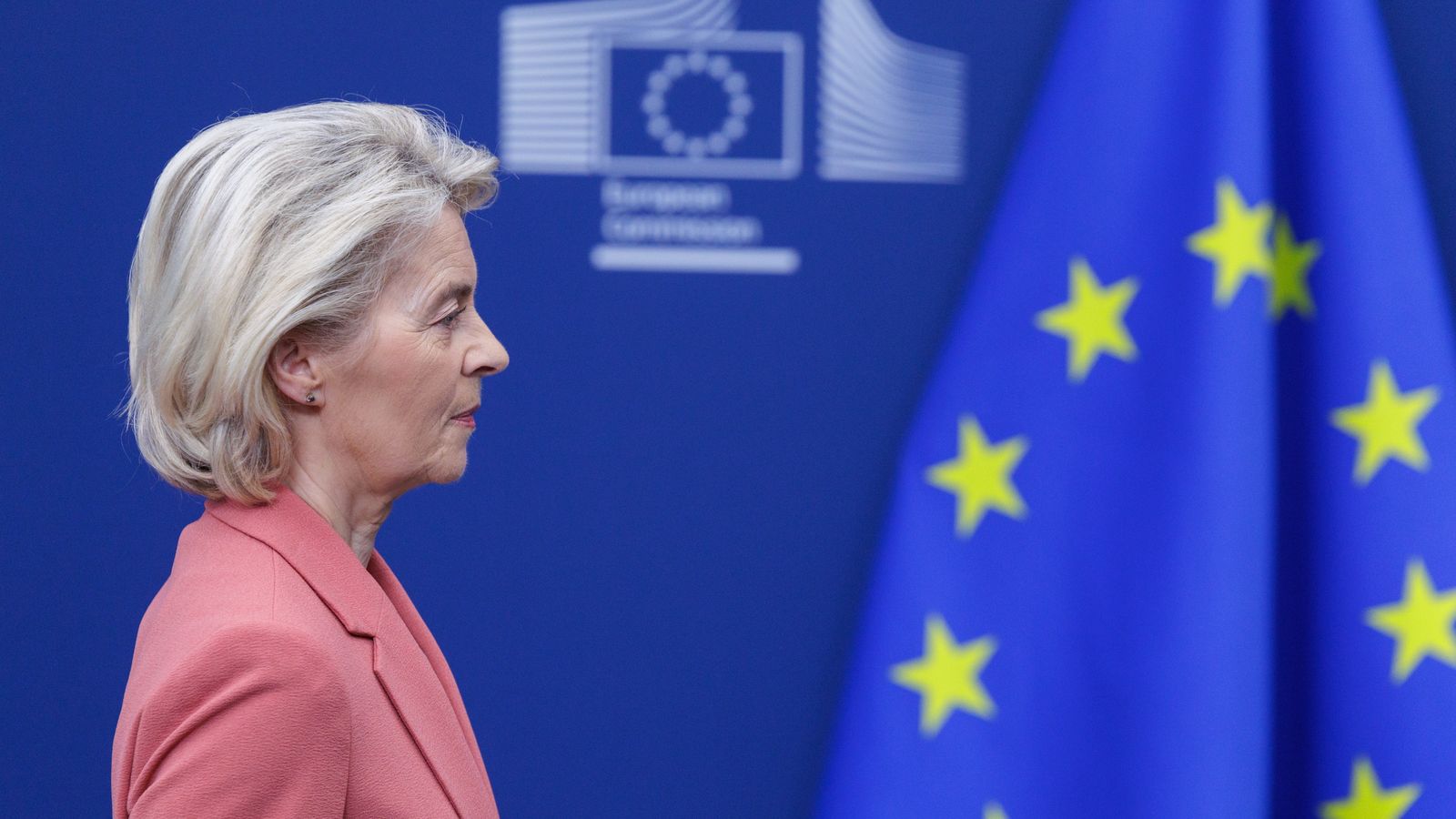 La presidenta de la Comisión Europea, Ursula von der Leyen, este divendrs a la seu de la Comissió Europea, a Brussel·les (Bèlgica)