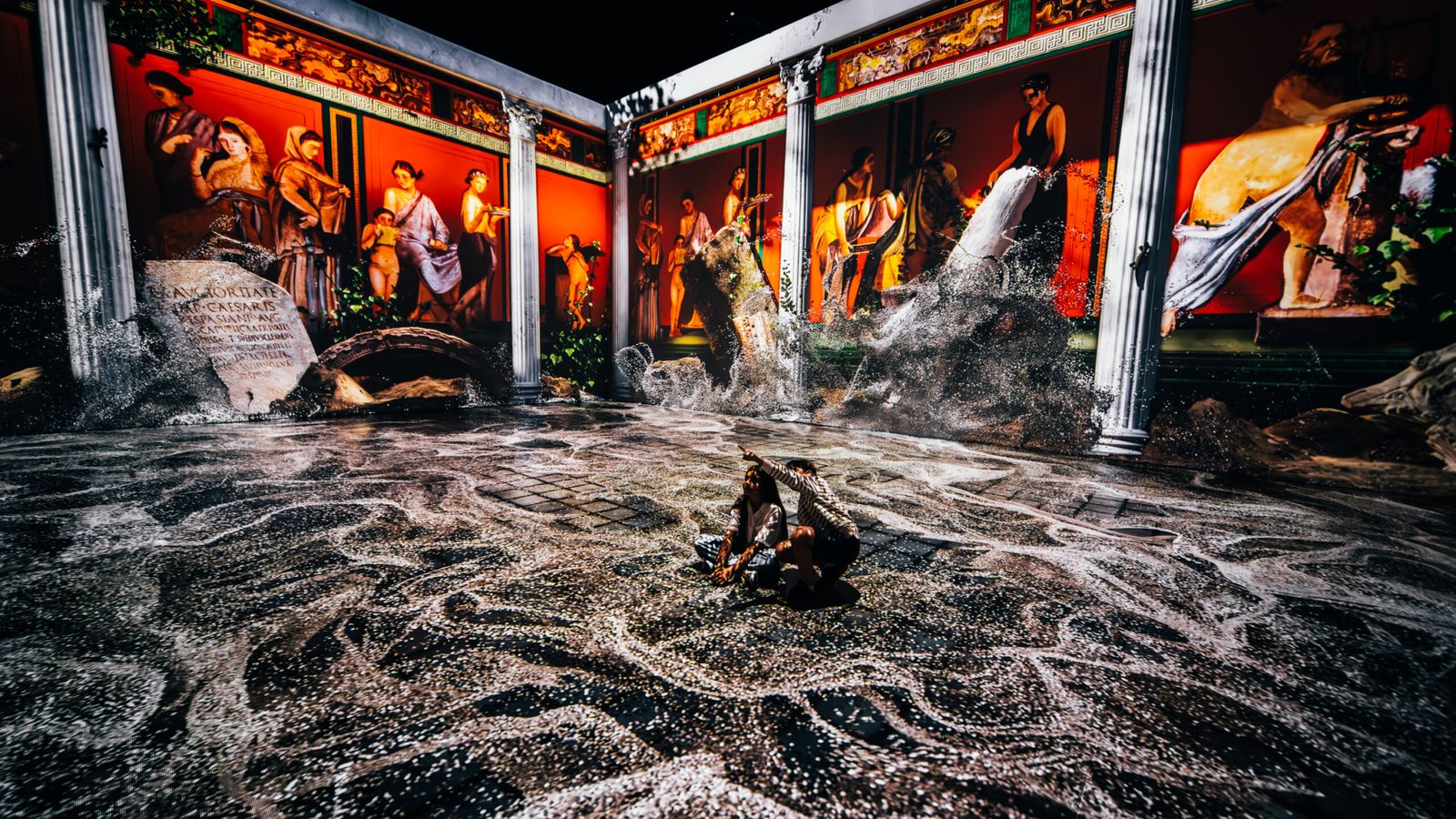 Exposició immersiva sobre Pompeia al centre d'arts Bombas Gens