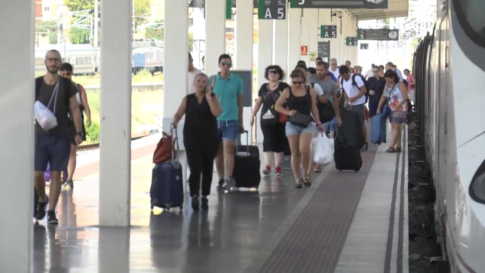 Benidorm demana modificar la llei del taxi