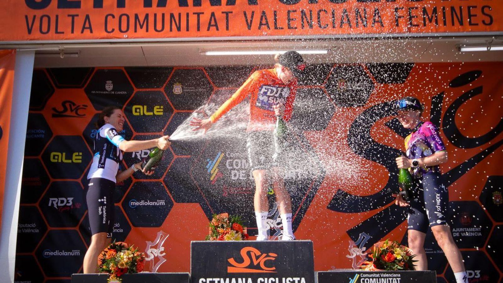 Vollering celebra el triomf