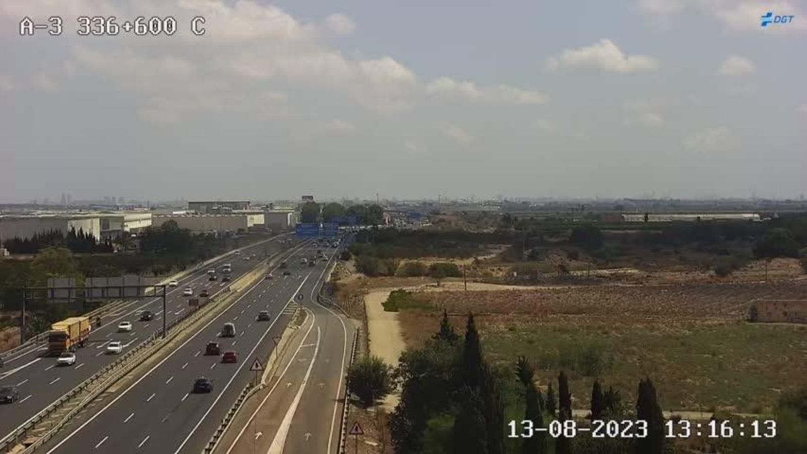 Trànsit dens a l'A3, en el tercer dia de l'operació del pont d'agost