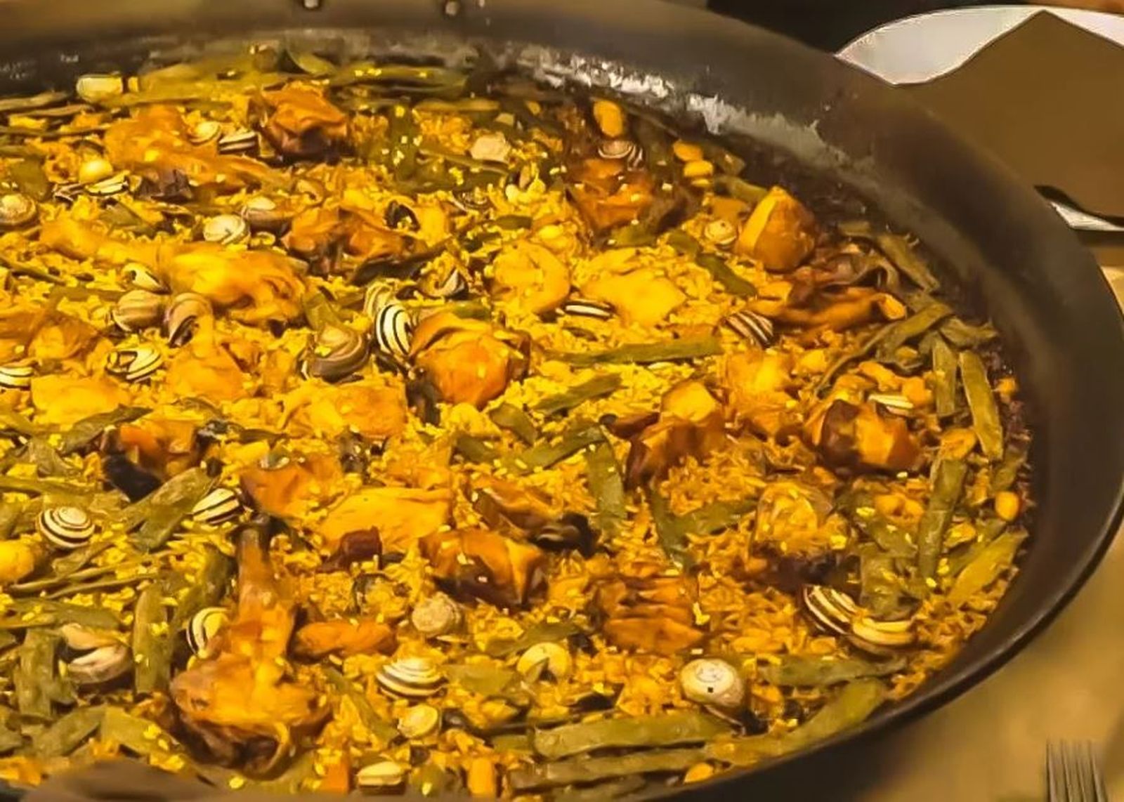 Una paella, en el concurs internacional de paella valenciana de Sueca (arxiu)