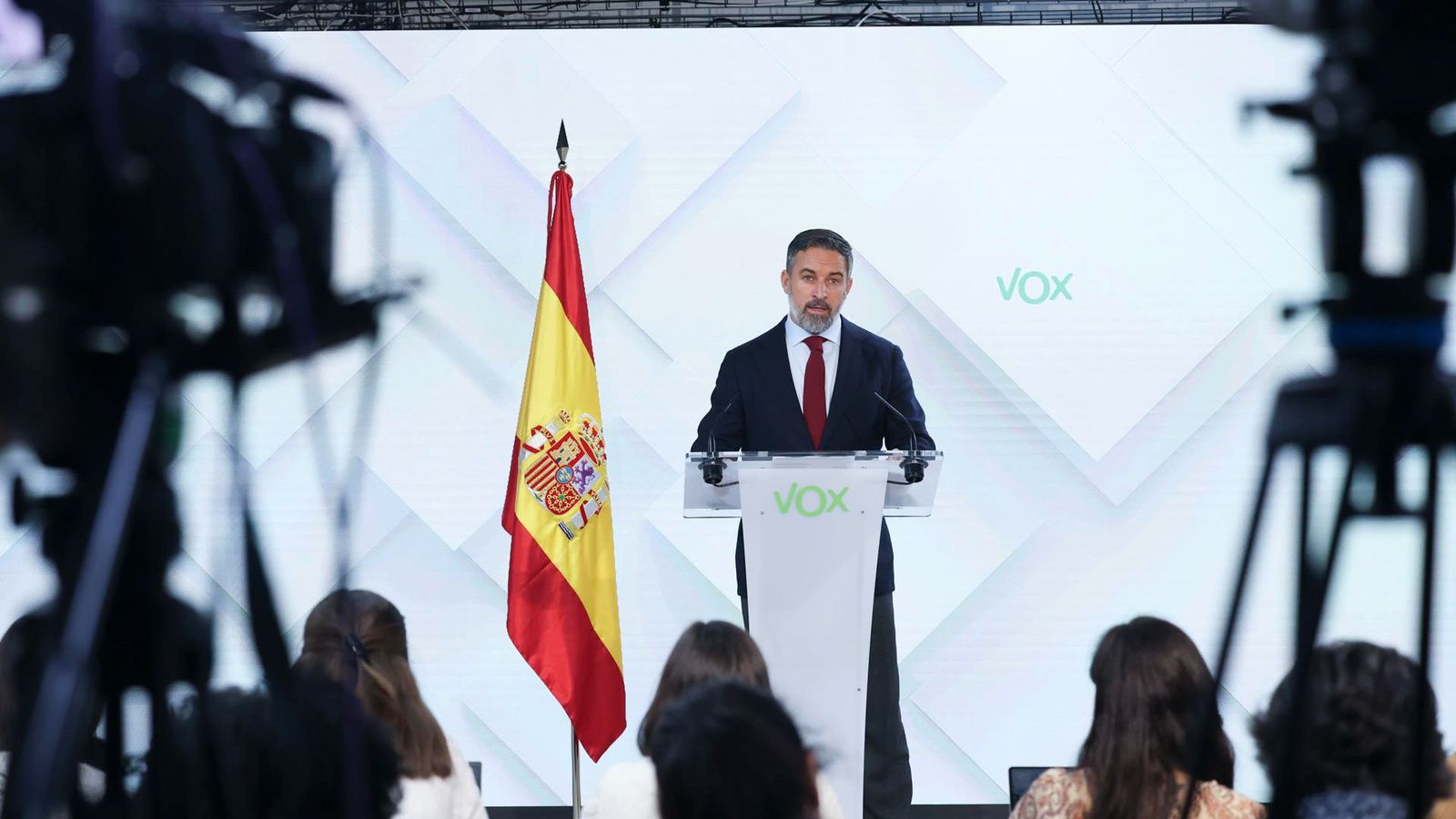 El líder de Vox, Santiago Abascal, durant la compareixença institucional que ha oferit este dilluns