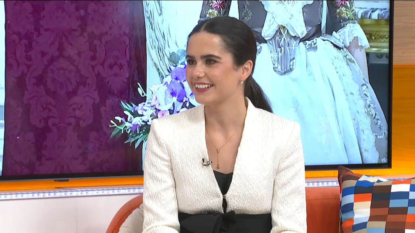Beatriz Blanco, la fallera major de València 2027, en entrevista al programa Obert pel matí.