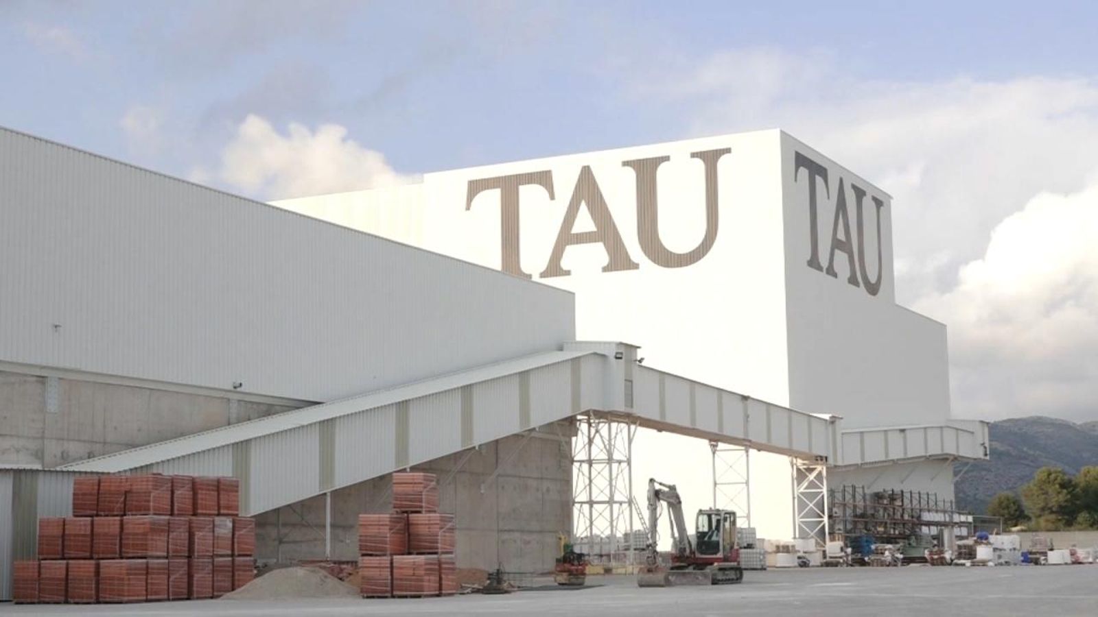 La indústria del taulell allarga les parades tècniques